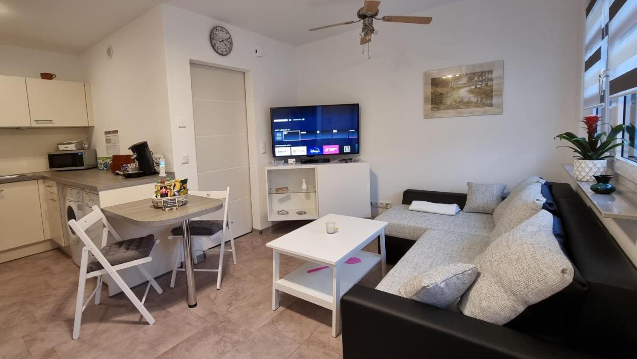 Gemuetliche Ferienwohnung Reinsfeld Exterior foto
