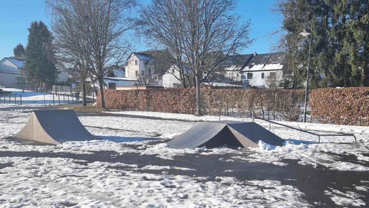 Gemuetliche Ferienwohnung Reinsfeld Exterior foto